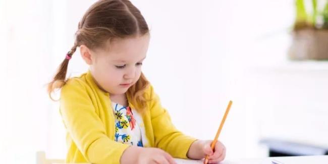 早期读写能力：孩子需要学习什么，你可以如何帮助他们学习